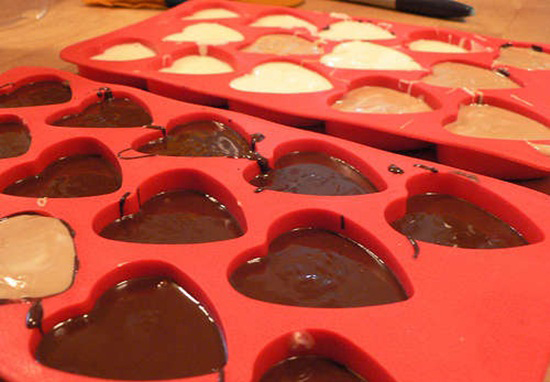 Cách làm chocolate cho ngày valentine không cần lò vi sóng